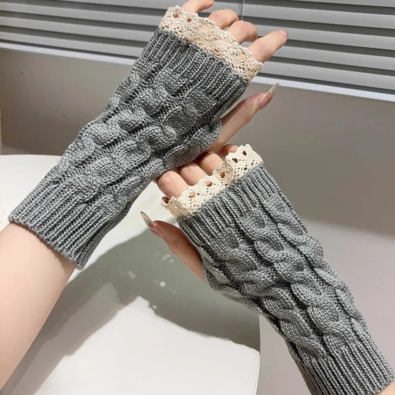 Guanti senza dita in pizzo Y2K - Fingerless Glove Knit recensione e prezzo